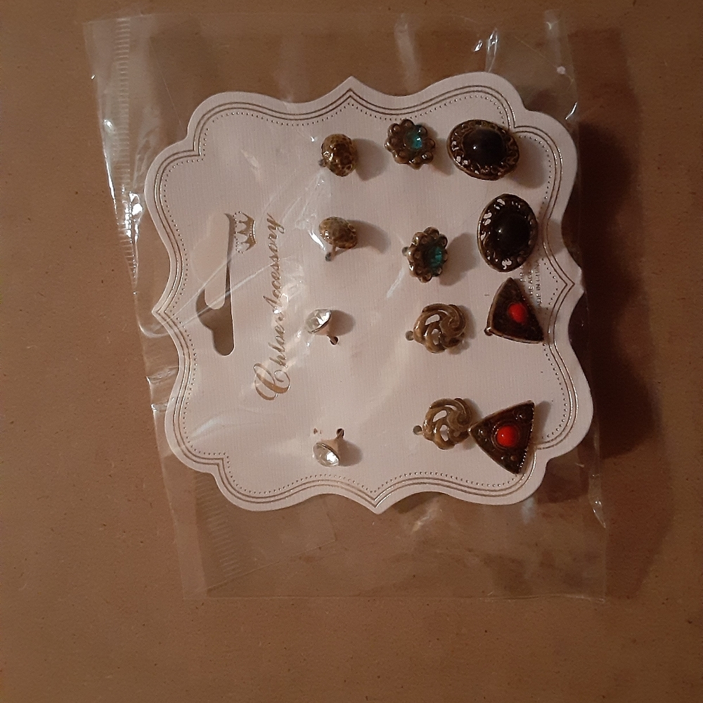 Chloe Accessory